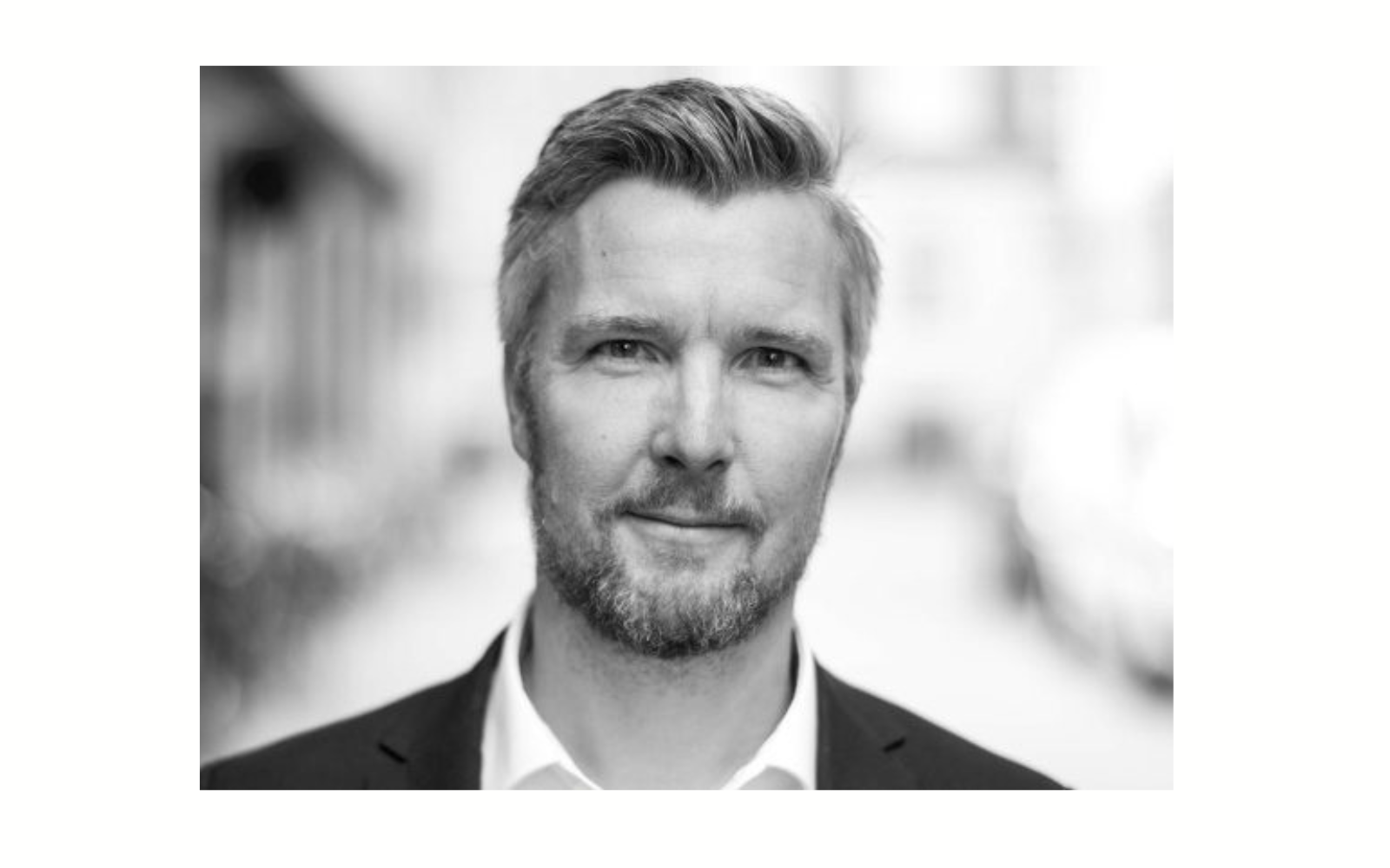 Mediabrands direktør, Uffe Henriksen, er gået bort