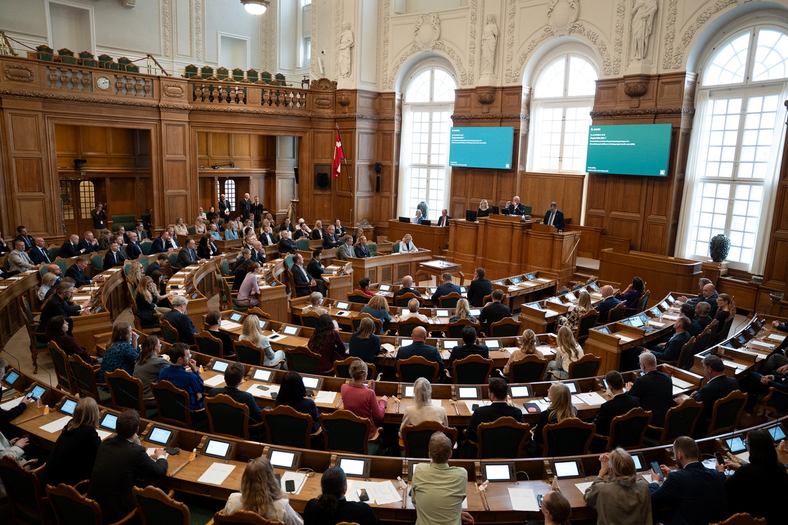 Kampagne mod chikane af politikere sendes i udbud